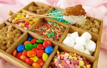zdroje jednoduchých - nezdravých sacharidov - cukor a sladkosti.jpg
